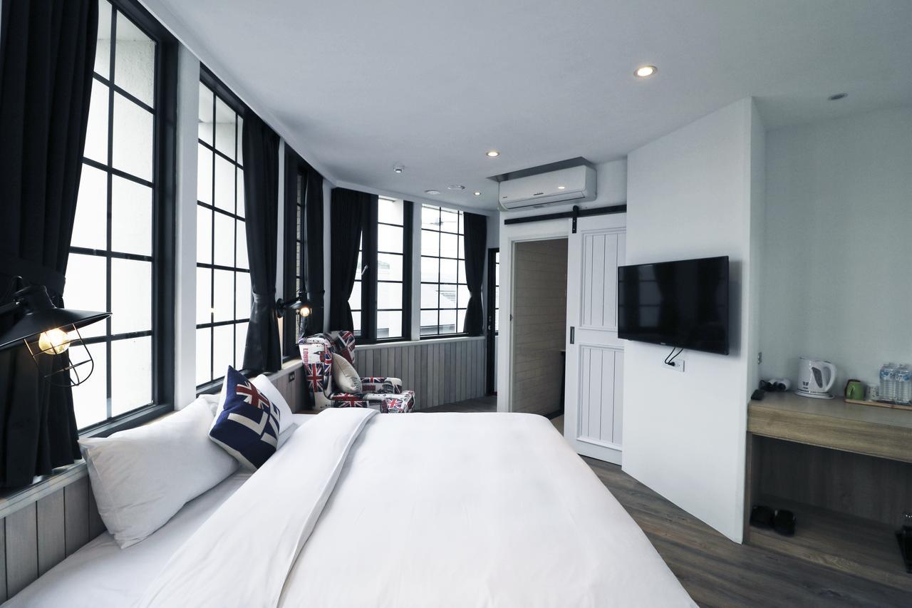 Pinestone Inn Csien Kültér fotó